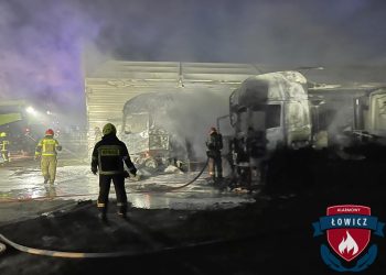 Pożar ciężarówek w miejscowości Kocierzew Południowy