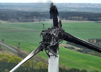 W powiecie słubickim spłonęła gondola turbiny wiatrakowej
