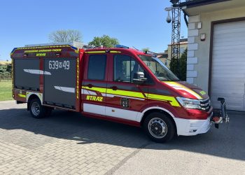 Crafter dla OSP Paprotnia. Jest wyposażony w Cut Lancę