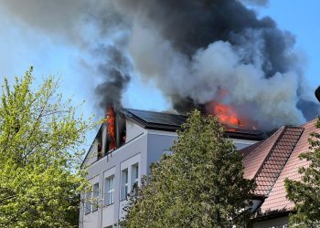 Grodzisk Mazowiecki. Pożar w liceum w trakcie matury