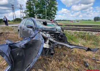 Starościce. Wypadek na przejeździe kolejowym