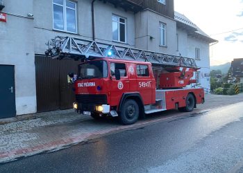 Strażacy z OSP Szczawnica zyskali drabinę