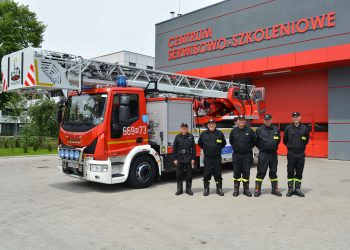 Pierwsza w Polsce fabrycznie nowa drabina dla OSP Stare Babice