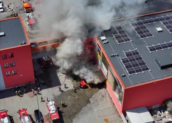 Trudna akcja gaśnicza w Krośnie. Ponad 120 strażaków w akcji