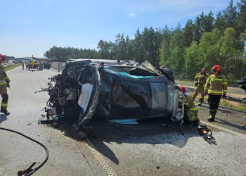 Wypadek na autostradzie A18 w pobliżu Świętoszowa