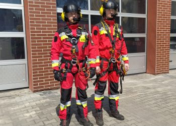 Nowe ubrania dla grup ratownictwa wysokościowego