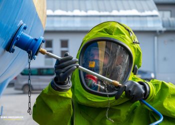 Komenda Główna PSP aktualizuje zasady ratownictwa chemicznego