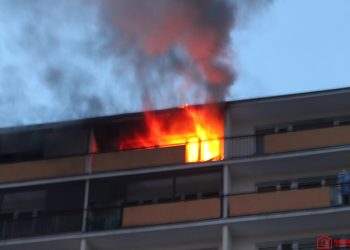 Włocławek. Pożar mieszkania na ostatnim piętrze