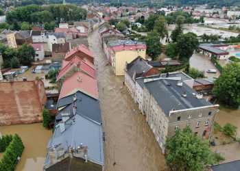 Rząd wprowadził stan klęski żywiołowej