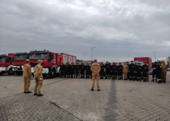 Podlascy strażacy pomogą walczyć z powodzią