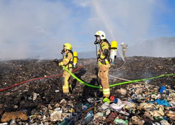 Pożar hałdy odpadów w miejscowości Kunowice
