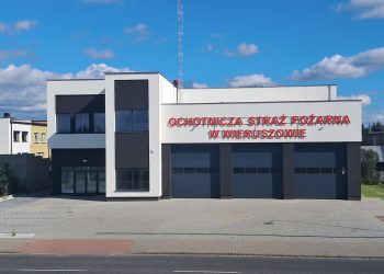 Strażacy z OSP Wieruszów przeprowadzili się do nowej remizy