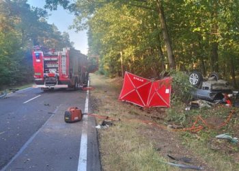 Wypadek w Brzezinach. Nie żyje 26-latek