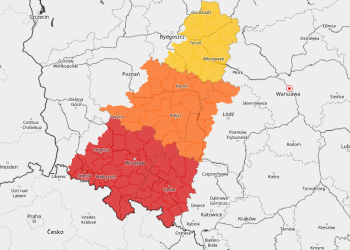 Nadciągają ulewy. IMGW wydaje ostrzeżenia