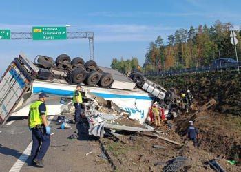Tragedia na trasie S7. Nie żyją trzy osoby