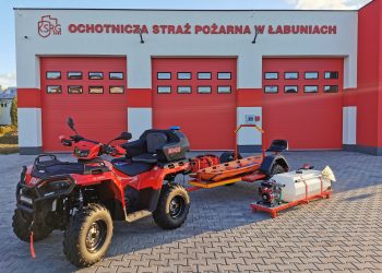 Strażacy zbudowali przyczepkę do quada