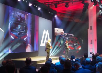 Jubileusz w Ulm: Innowacje i tradycja w fabryce Magirusa