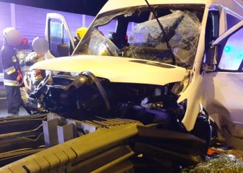 Wypadek busa na A4 pod Krakowem