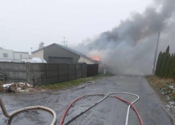 Pożar zakładu spawalniczego w Lubieszynie