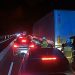 Strażacy jechali do zdarzenia. Utknęli na autostradzie