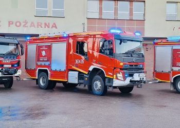 Łomżyńscy strażacy promują czujki dymu i czadu