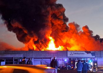 Pożar marketu z odzieżą w Rudzie Śląskiej