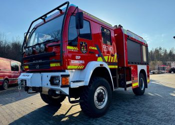 MAN zaparkował w garażu OSP Kamionka