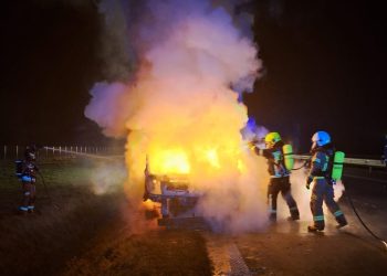 Pożar dostawczaka na autostradzie A4