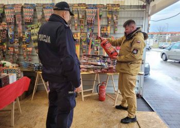 Ruszyły kontrole punktów sprzedaży fajerwerków