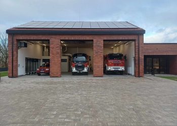 Strażacy z OSP Krasowiec w nowej remizie