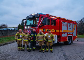Strażacy z OSP Cielcza przesiedli się z Transita do MAN-a