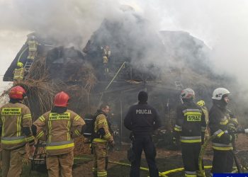 Pożar drewnianego budynku w Mikołajkach