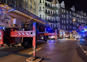 Nocny pożar kamienicy w Poznaniu