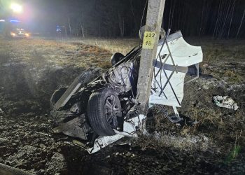 Wypadek na przejeździe kolejowym w Mnichowie