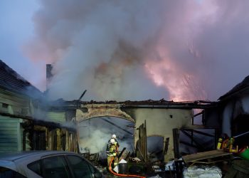 Pożar trzech budynków w Biskupinie