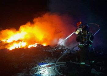 Pożar wysypiska śmieci w Ziemiełowicach