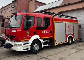 Strażacy z Grodziska Wielkopolskiego zyskali ‘nowy’ wóz