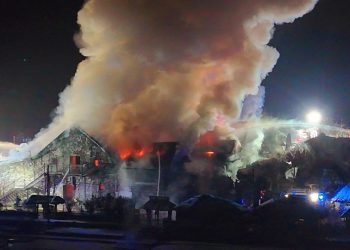 Pożar klubu pod Garwolinem. W akcji ponad 150 strażaków