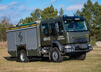 Nowy samochód wojskowych strażaków z Grupy