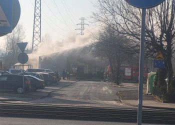 Pożar sklepu Biedronka w Katowicach