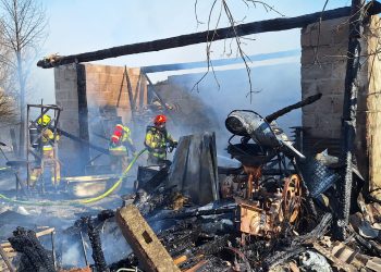 Pożar budynków gospodarczych w Pawlinowie