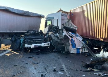 Zderzenie ciężarówek na trasie S7