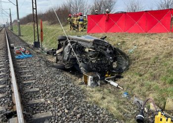 Tragedia na przejeździe kolejowym w Rudzienicach