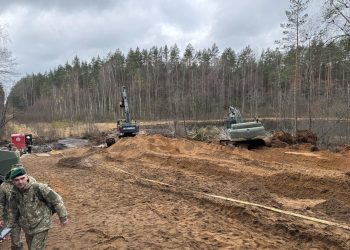 Polscy żołnierze ruszają z pomocą na Litwę