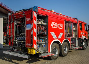 Mazowsze dołoży 8 milionów do wozów dla OSP