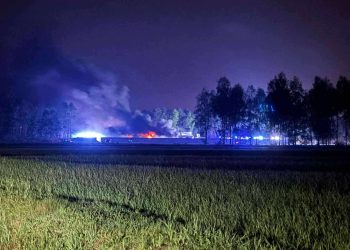 Duży pożar budynku w Trzęsówce. Straty liczone w milionach