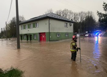 Prawie 700 interwencji strażaków po burzach