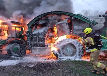 Pożar rębaka samojezdnego w miejscowości Mokre
