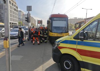 Zderzenie tramwajów w centrum Warszawy. Są ranni