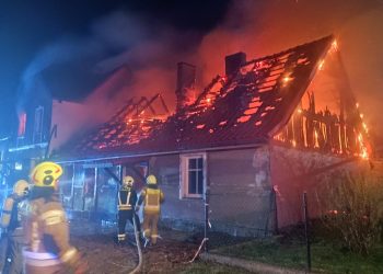 Pożar budynku mieszkalnego w miejscowości Łomczewo
